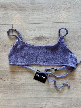 Skatie Maddie Swim Top in Rendezvous (size M)